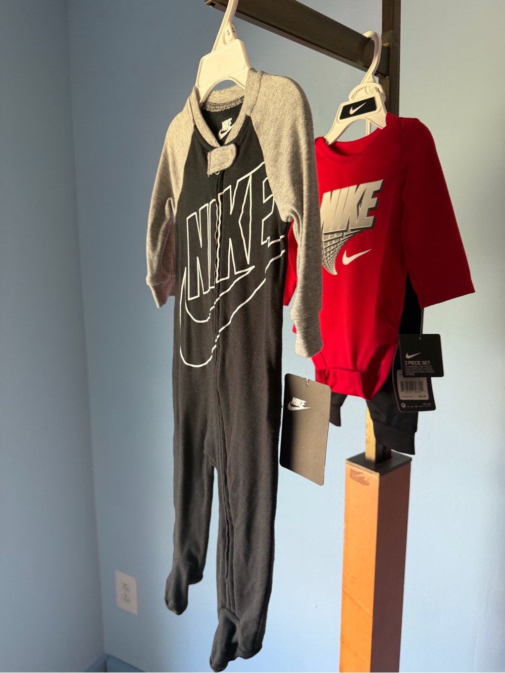 Nike Baby Kids' Logo Footed Romper and Red Top Set 6month nwt sets